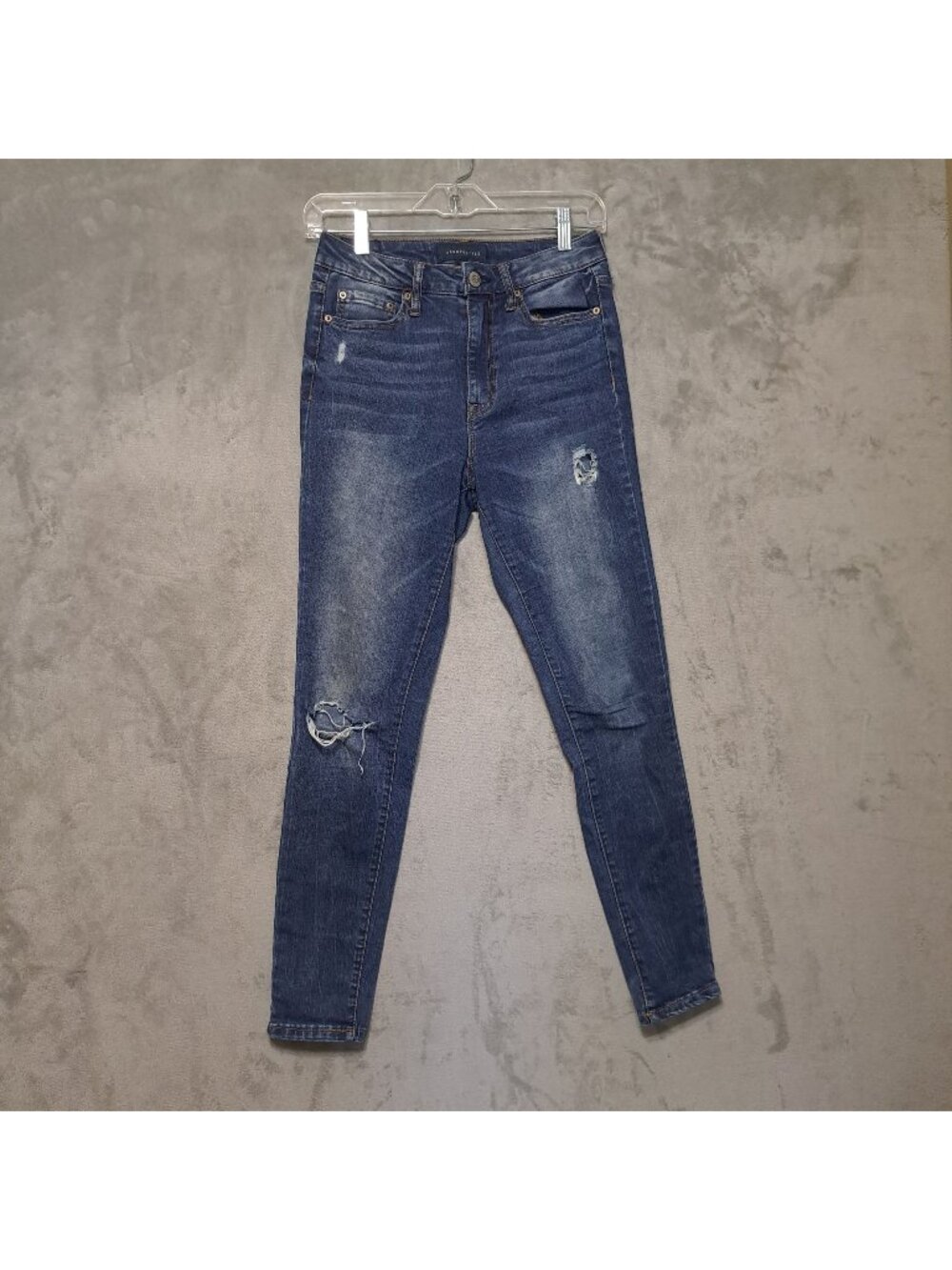 Aeropostale Size 4 The Norma Jeans Blue Distressed Denim Casual High Rise Pants